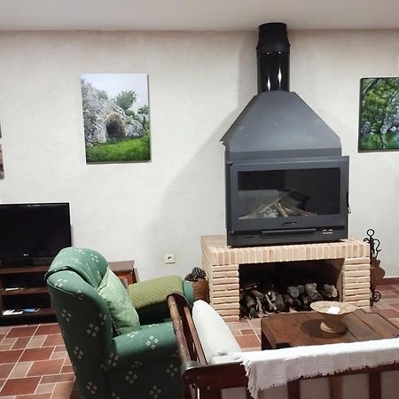 Vivienda Rural Ronda Villa Aldeaquemada ภายนอก รูปภาพ
